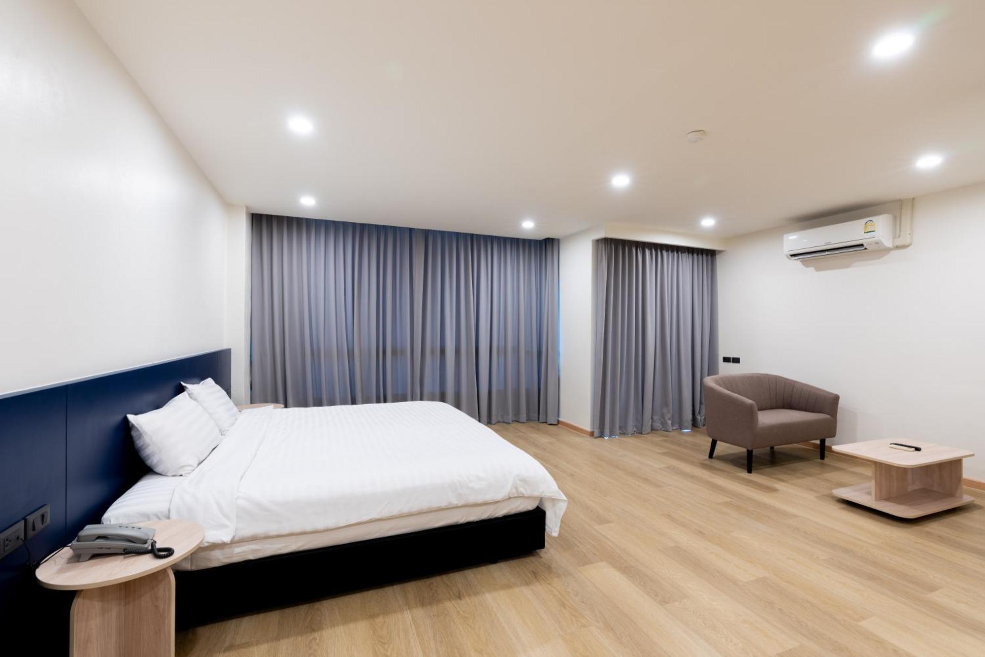 Ca Hotel And Residence Phuket - Sha Extra Plus Екстериор снимка