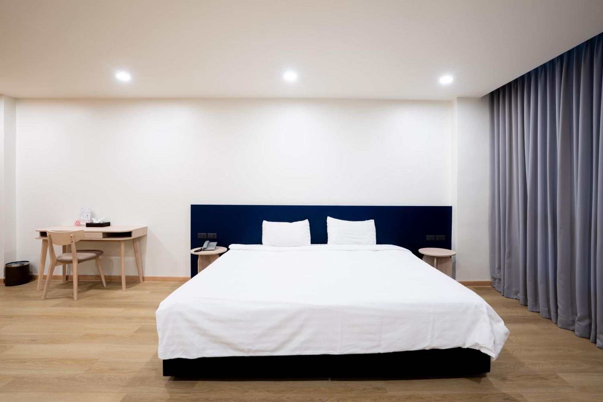 Ca Hotel And Residence Phuket - Sha Extra Plus Екстериор снимка