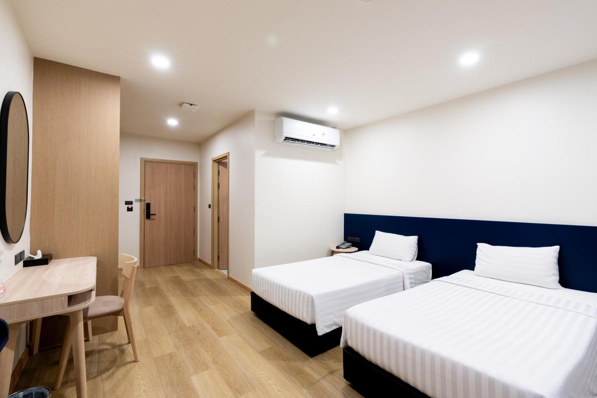 Ca Hotel And Residence Phuket - Sha Extra Plus Екстериор снимка