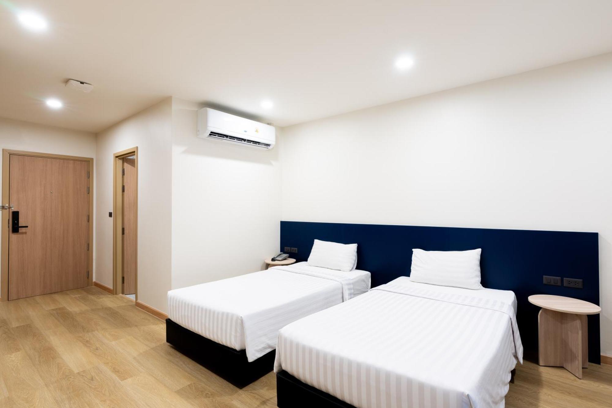 Ca Hotel And Residence Phuket - Sha Extra Plus Екстериор снимка