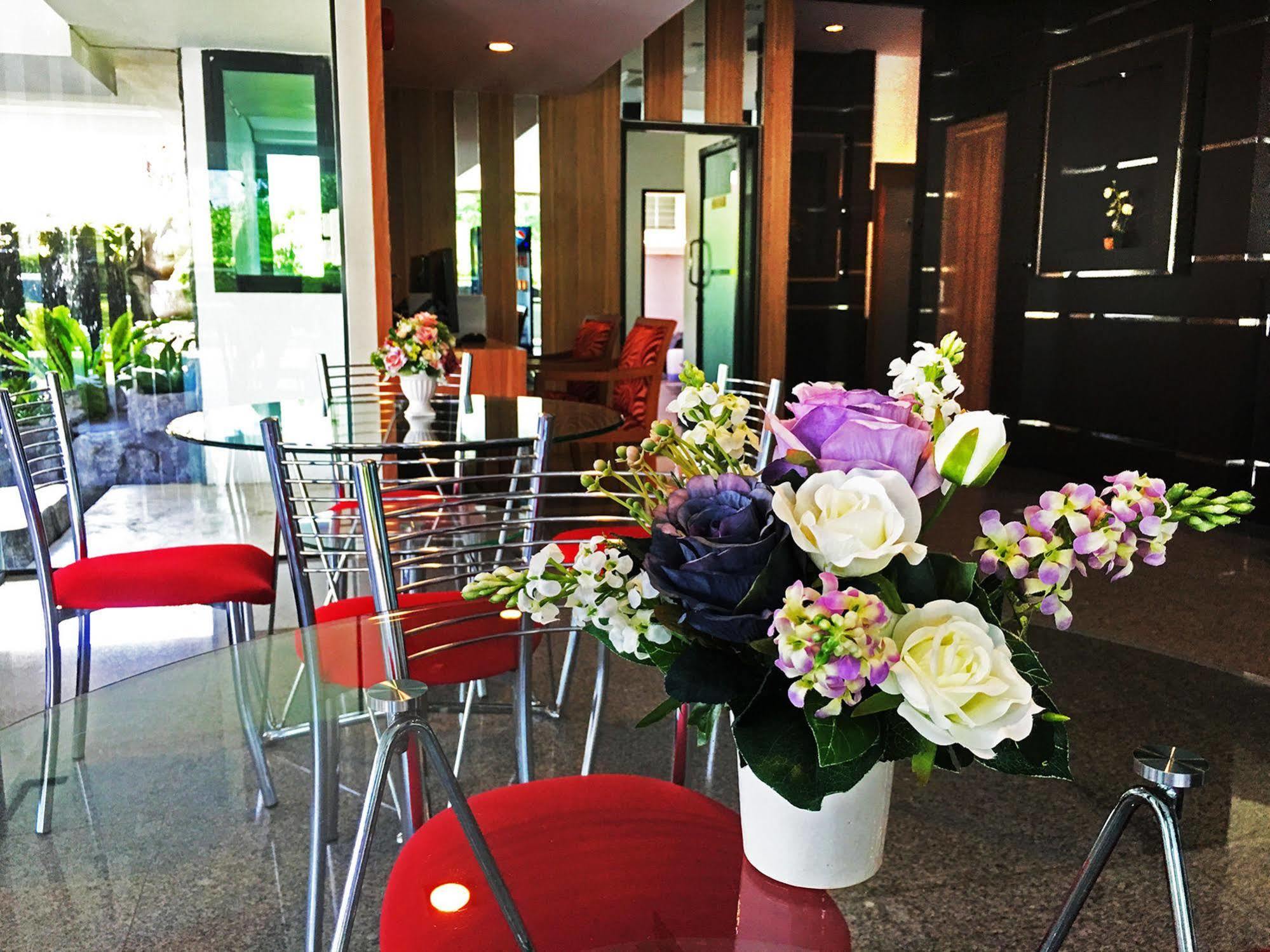 Ca Hotel And Residence Phuket - Sha Extra Plus Екстериор снимка